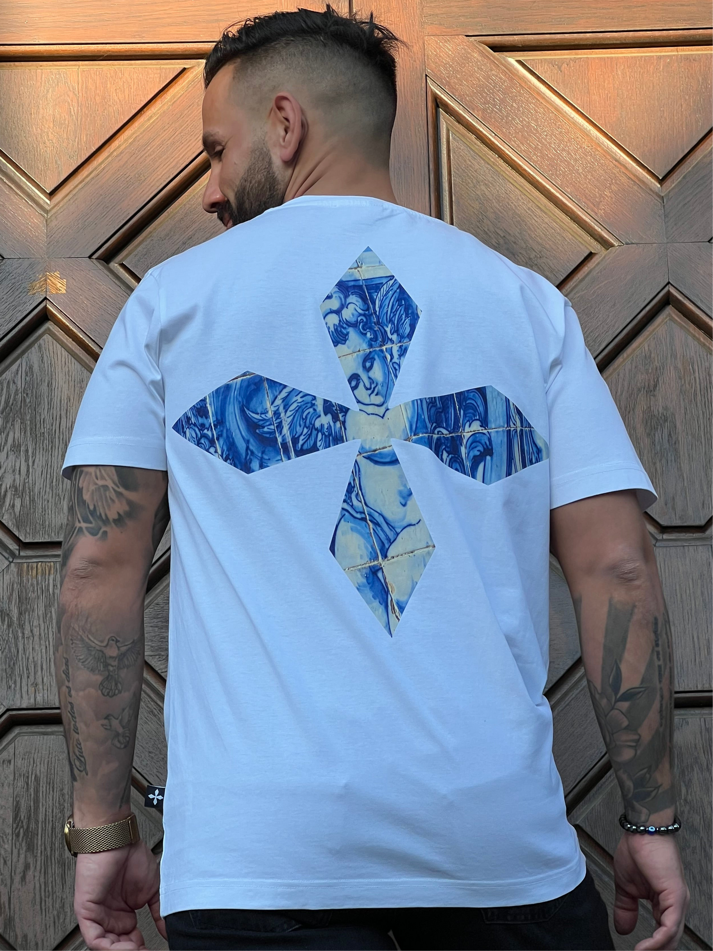 THE BIG BLUE TILE [TSH1]